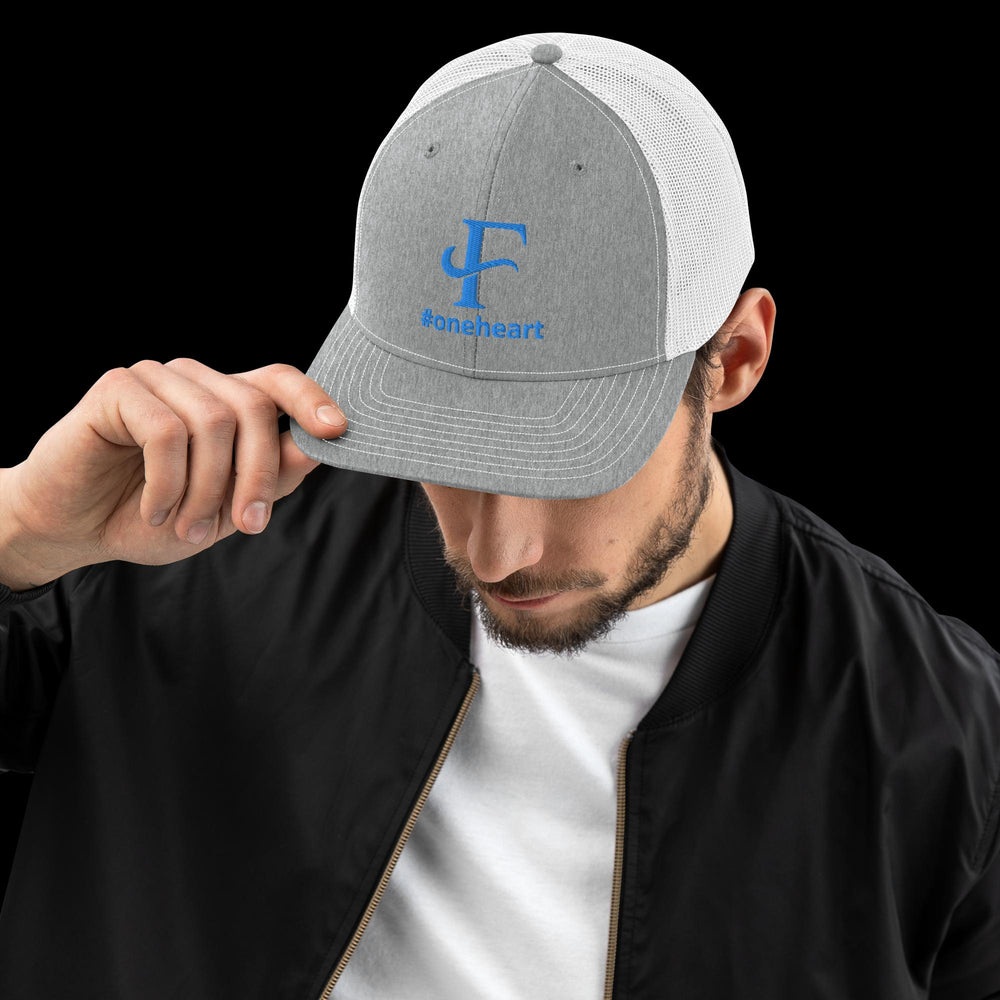 #oneheart F Trucker Cap